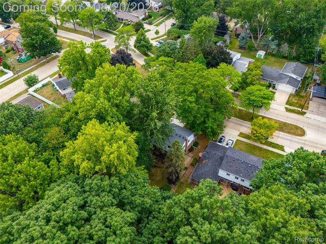 14440 Hubbard Street, Livonia, MI 48154