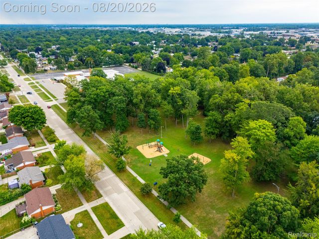 14440 Hubbard Street, Livonia, MI 48154