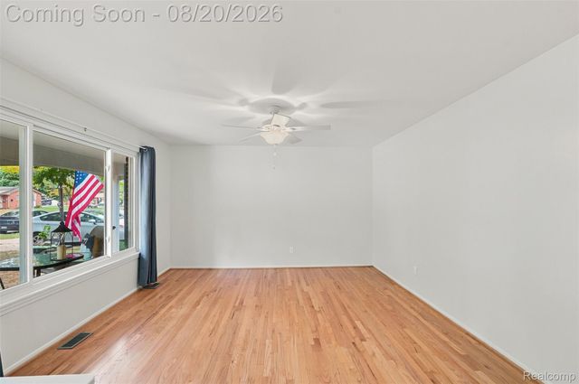14440 Hubbard Street, Livonia, MI 48154
