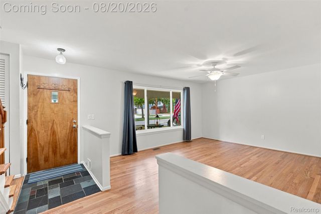 14440 Hubbard Street, Livonia, MI 48154
