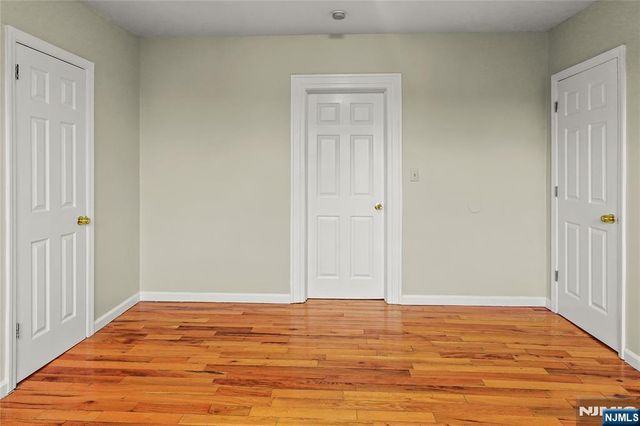 117 Parkview Terrace 3, Newark, NJ 07112