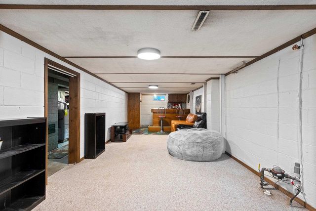 489 OAKLAWN AVENUE, Green Bay, WI 54304