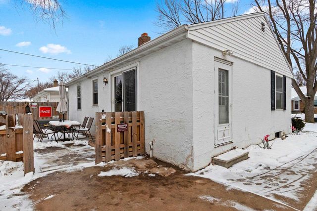 489 OAKLAWN AVENUE, Green Bay, WI 54304