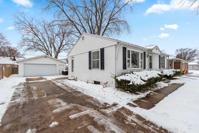 489 OAKLAWN AVENUE, Green Bay, WI 54304