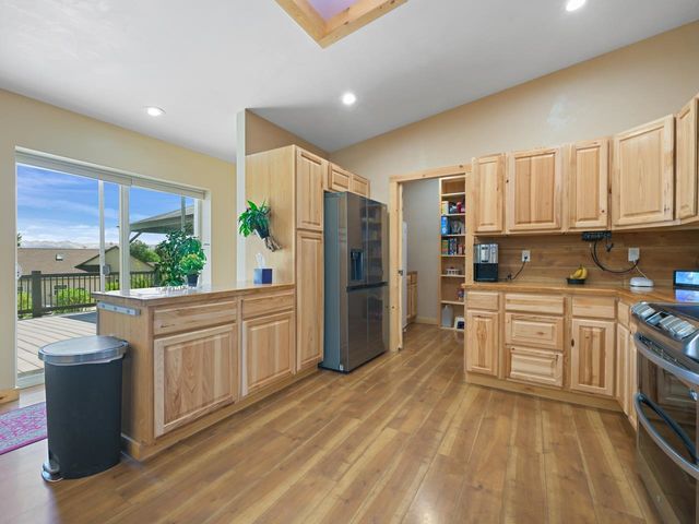 2209 Hatton Place, Montrose, CO 81401