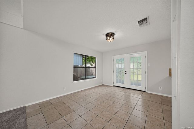 7106 Warrior Trl, San Antonio, TX 78244