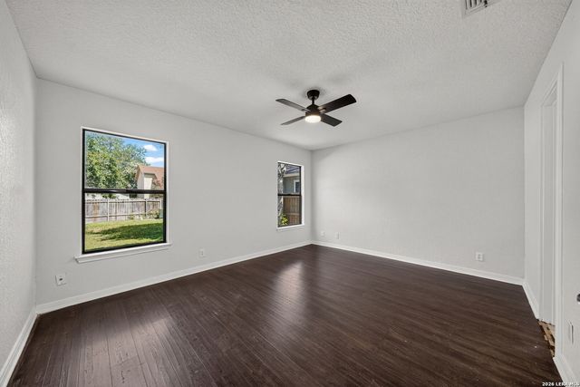 7106 Warrior Trl, San Antonio, TX 78244