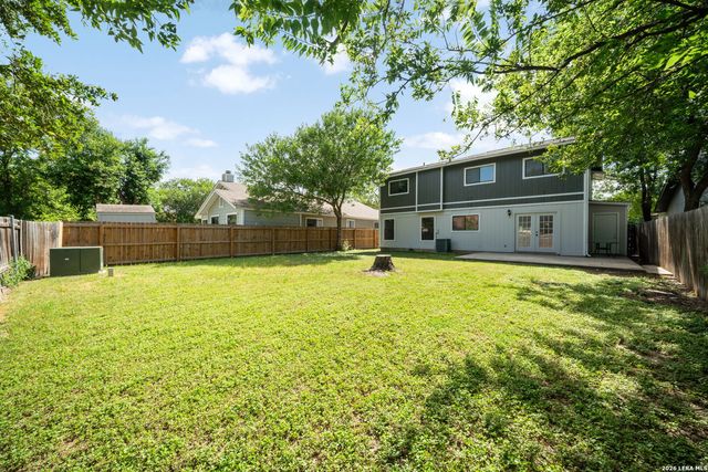 7106 Warrior Trl, San Antonio, TX 78244