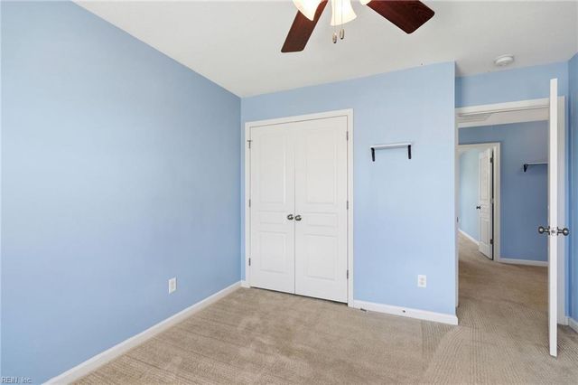 2101 Beeblossom LN, Chesapeake, VA 23323
