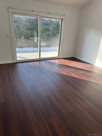 11732 Calle Trucksess, El Cajon, CA 92019