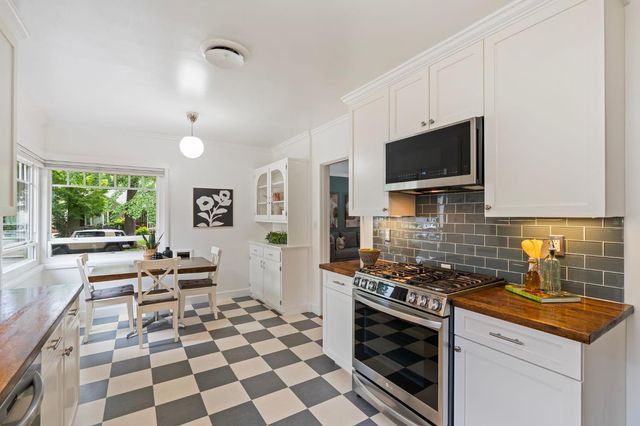1925 4th Ave, Sacramento, CA 95818