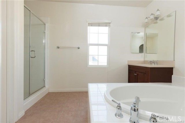 710 E Valencia, Anaheim, CA 92805