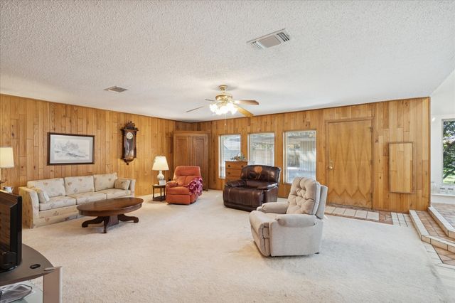 4265 Cadiz Drive, Fort Worth, TX 76133