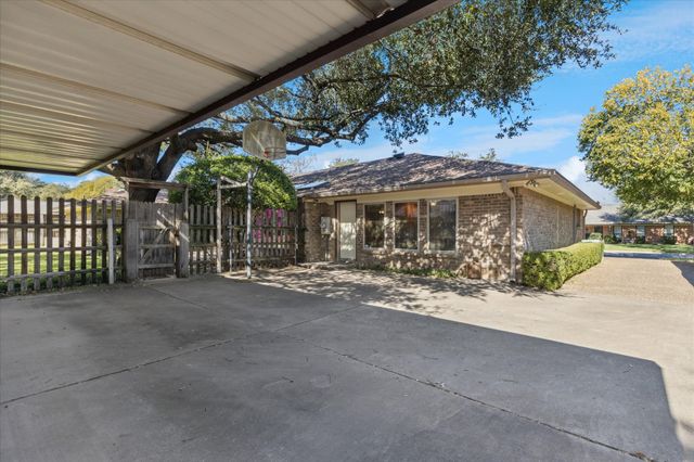 4265 Cadiz Drive, Fort Worth, TX 76133