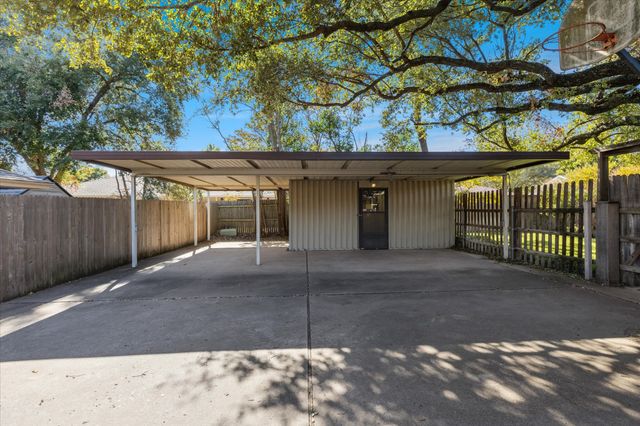 4265 Cadiz Drive, Fort Worth, TX 76133