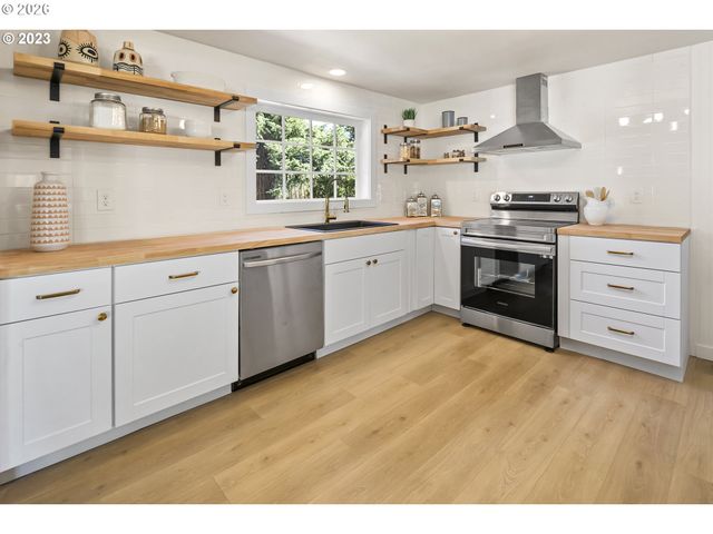 4100 Se 98TH Ave, Portland, OR 97266