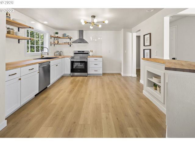 4100 Se 98TH Ave, Portland, OR 97266