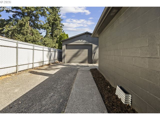 4100 Se 98TH Ave, Portland, OR 97266