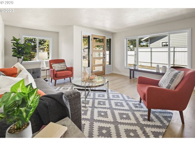4100 Se 98TH Ave, Portland, OR 97266