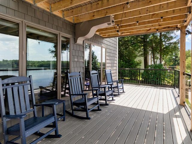 1468 Savage Point Road, North Hero, VT 05474