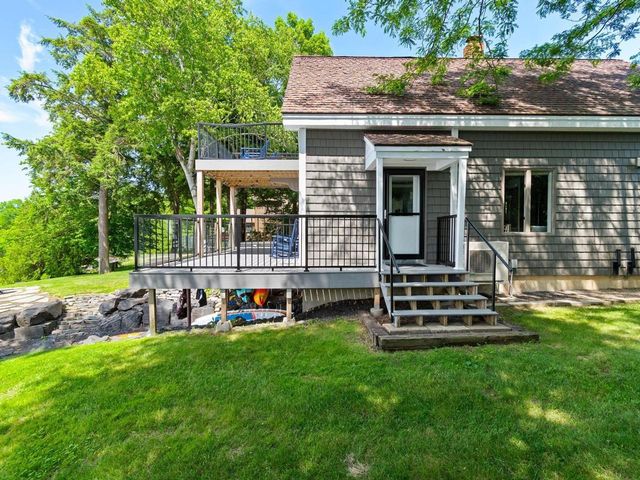 1468 Savage Point Road, North Hero, VT 05474