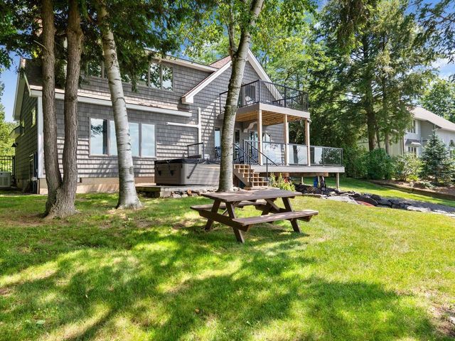 1468 Savage Point Road, North Hero, VT 05474