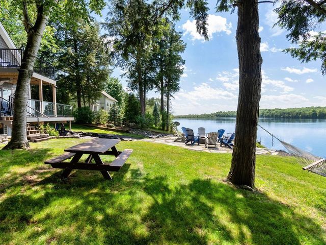 1468 Savage Point Road, North Hero, VT 05474