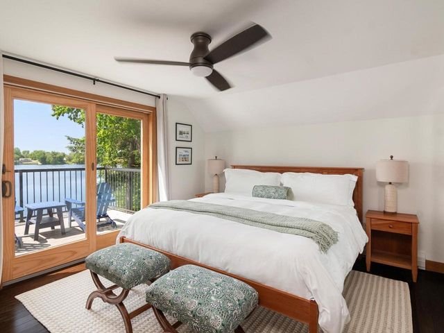 1468 Savage Point Road, North Hero, VT 05474
