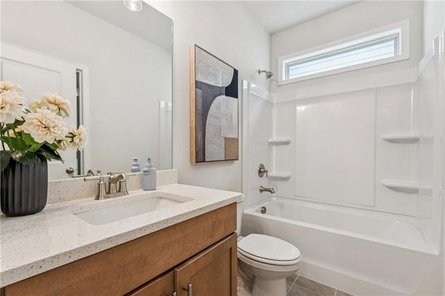 5556 Keswick Drive, Flowery Branch, GA 30542