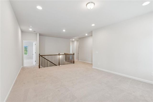 5556 Keswick Drive, Flowery Branch, GA 30542