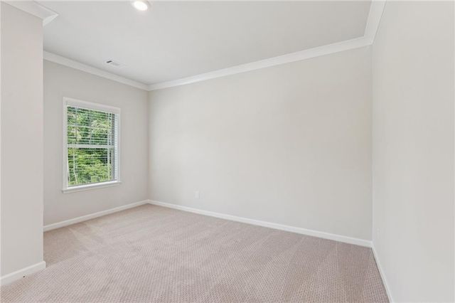 5556 Keswick Drive, Flowery Branch, GA 30542