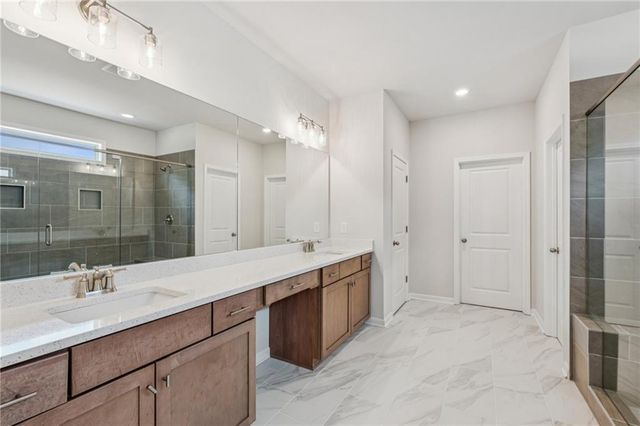 5556 Keswick Drive, Flowery Branch, GA 30542