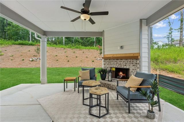 5556 Keswick Drive, Flowery Branch, GA 30542