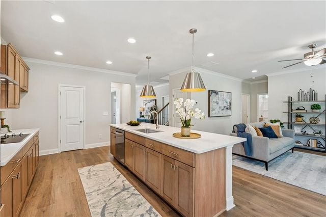 5556 Keswick Drive, Flowery Branch, GA 30542