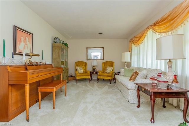 240 Midpines Drive, Winston-salem, NC 27127