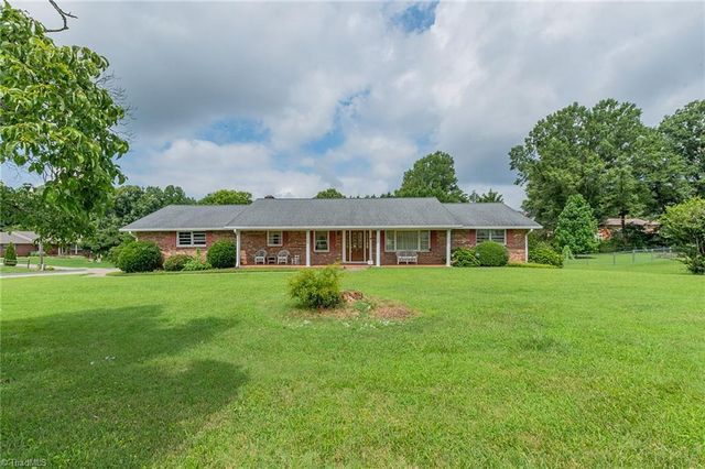 240 Midpines Drive, Winston-salem, NC 27127