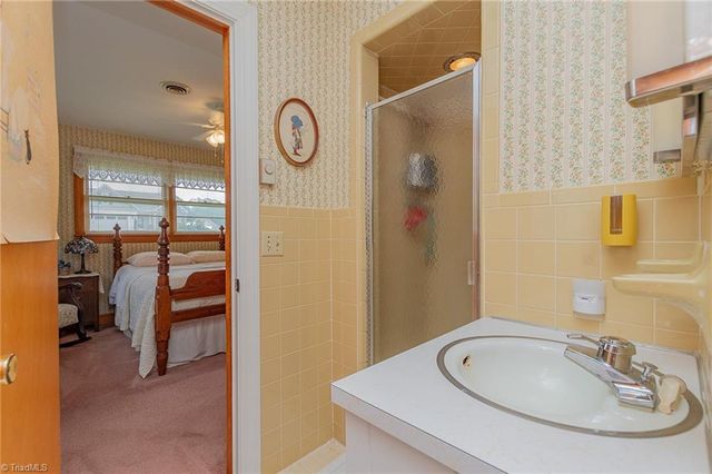 240 Midpines Drive, Winston-salem, NC 27127