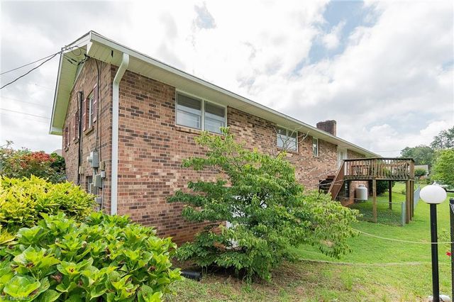 240 Midpines Drive, Winston-salem, NC 27127