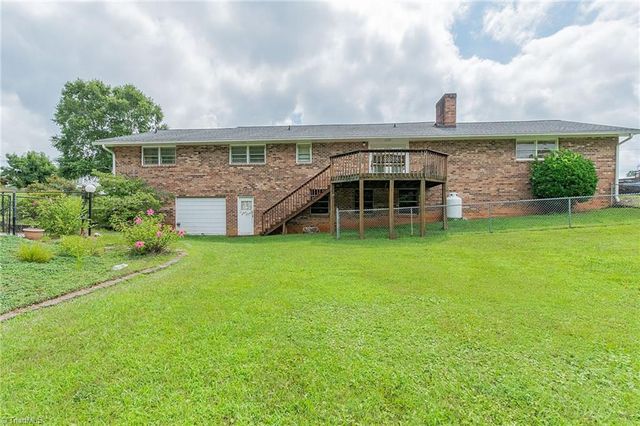 240 Midpines Drive, Winston-salem, NC 27127
