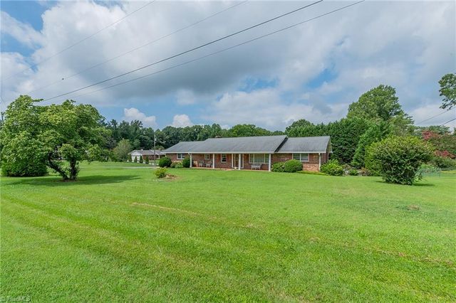 240 Midpines Drive, Winston-salem, NC 27127
