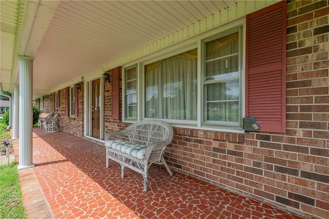 240 Midpines Drive, Winston-salem, NC 27127