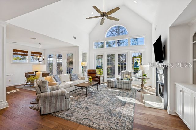 355 Fort Howell Dr, Hilton Head Island, SC 29926