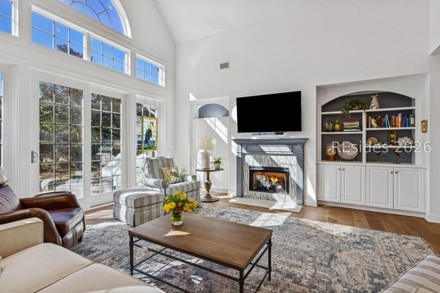 355 Fort Howell Dr, Hilton Head Island, SC 29926