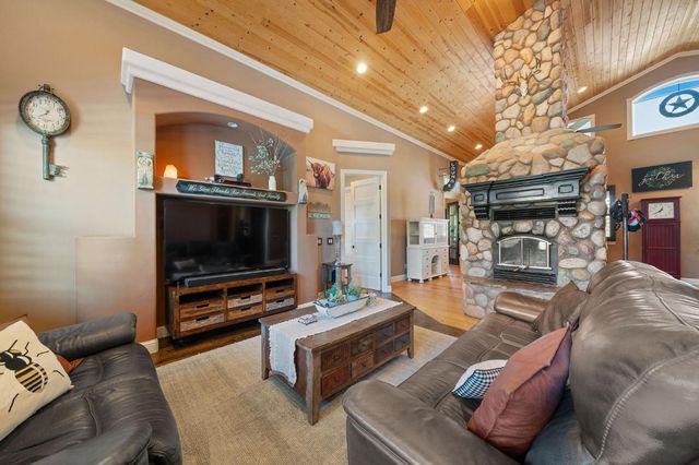 6030 Stony Creek Rd, Jackson, CA 95642