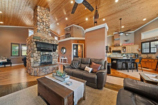 6030 Stony Creek Rd, Jackson, CA 95642