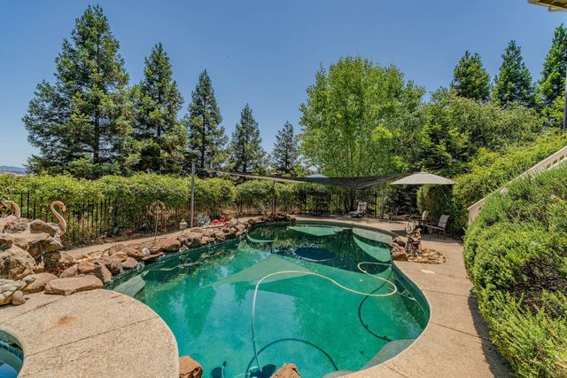 6030 Stony Creek Rd, Jackson, CA 95642