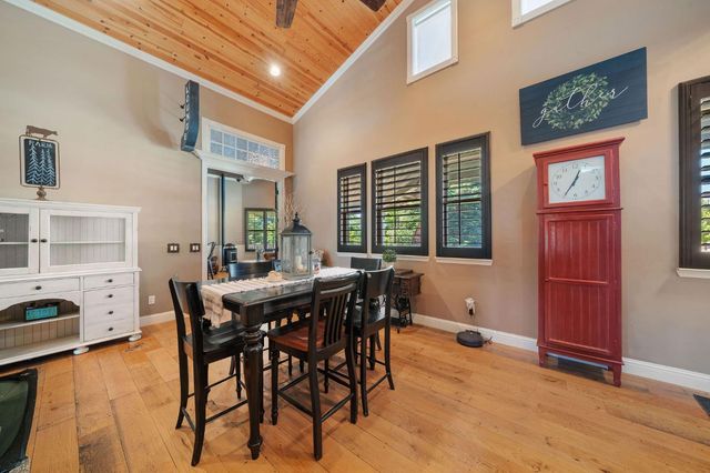 6030 Stony Creek Rd, Jackson, CA 95642