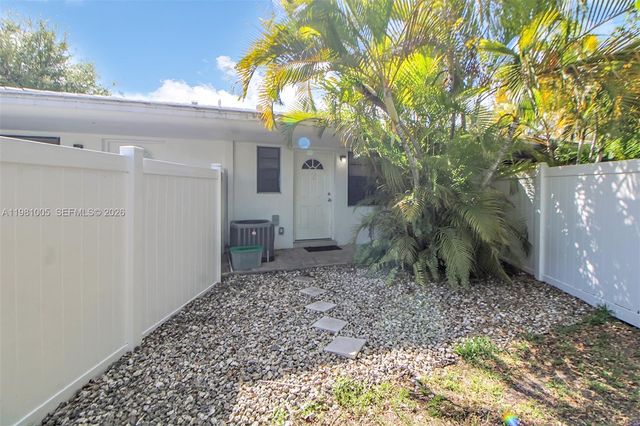 715 NE 92nd St, Miami Shores, FL 33138