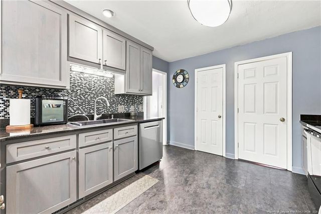 23 Aspen Lane, Lillington, NC 27546