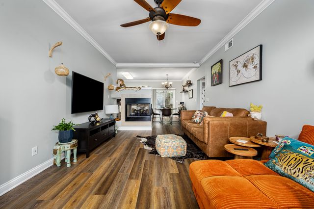 6952 Highway 70 S Apt 106, Nashville, TN 37221